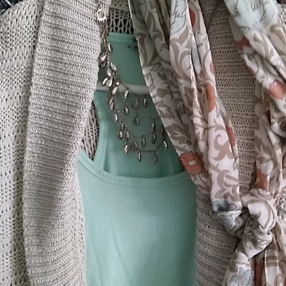 Short Sleeved Cardigan SuperCute - Picture 4 of 4